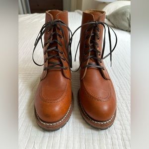 Like New Clara Redwing Boot